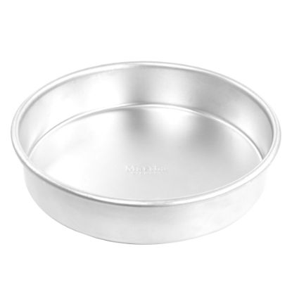 Picture of Martha Stewart Aluminum Round Pan, 9in, Silver