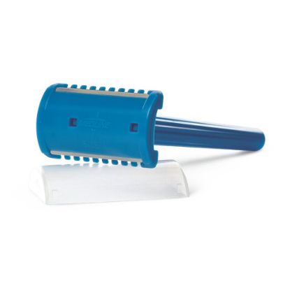 Picture of Medline Double-Sided Nonsterile Shave Prep Razors, Blue, Pack Of 100