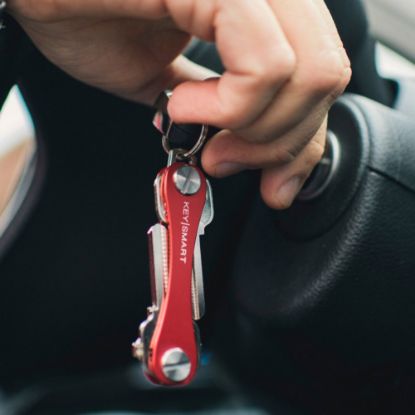 Picture of KeySmart Key Holder, Red