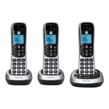 Picture of Motorola CD4013 3-Handset Cordless Telephone Set With Digital Answering System, Silver