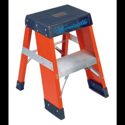 Picture of FY8000 Series Industrial Fiberglass Step Stand, 2 ft x 18 in, 300 lb Capacity